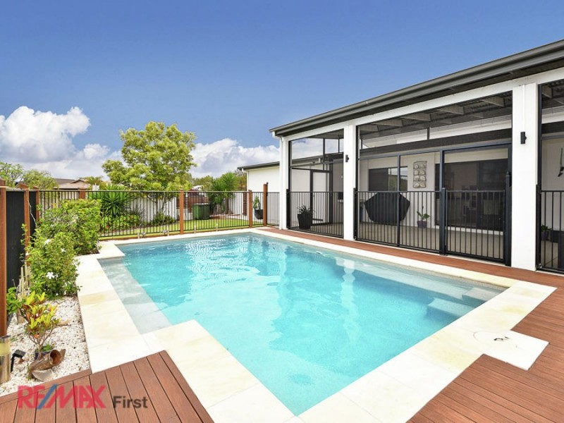 18 O’Reilly Drive, Caloundra West QLD 4551