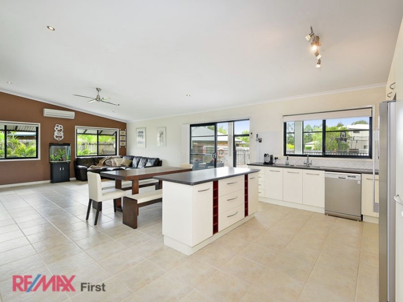 18 O’Reilly Drive, Caloundra West QLD 4551