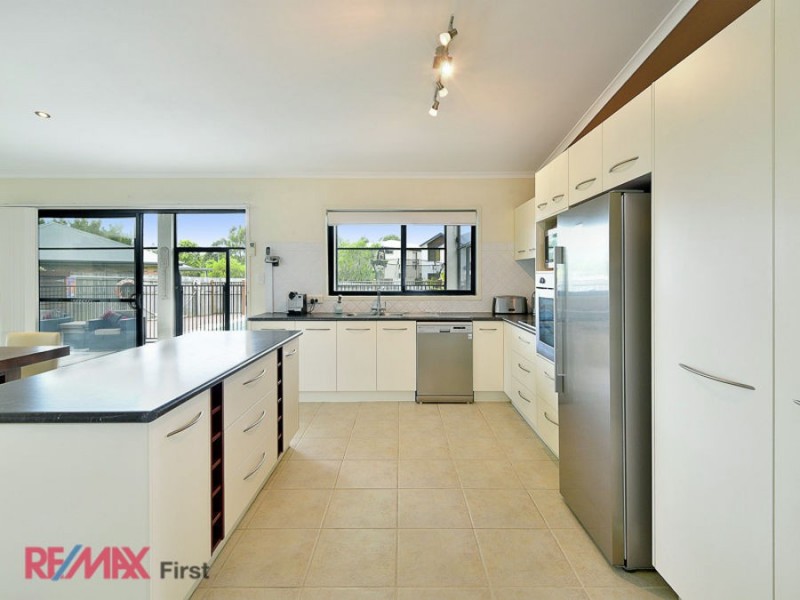 18 O’Reilly Drive, Caloundra West QLD 4551