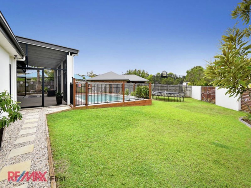 18 O’Reilly Drive, Caloundra West QLD 4551