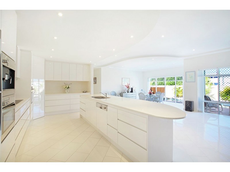 17 Hartley Crescent, Pelican Waters QLD 4551