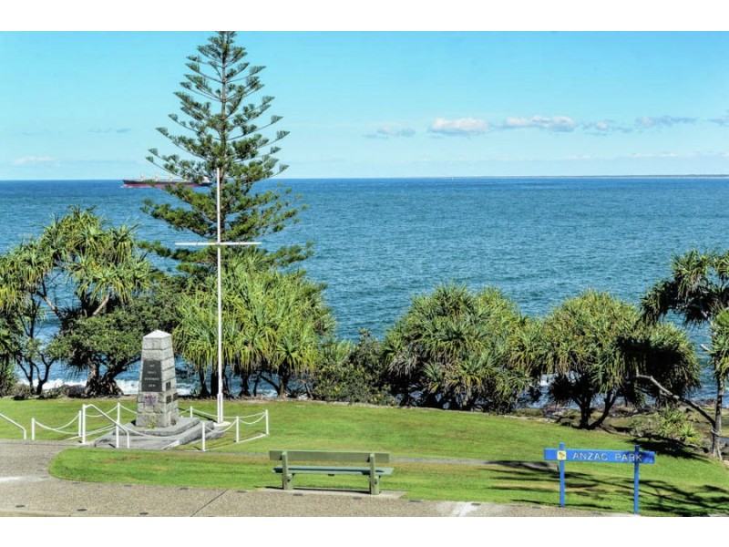 Unit 4/45 Victoria Terrace, Kings Beach QLD 4551