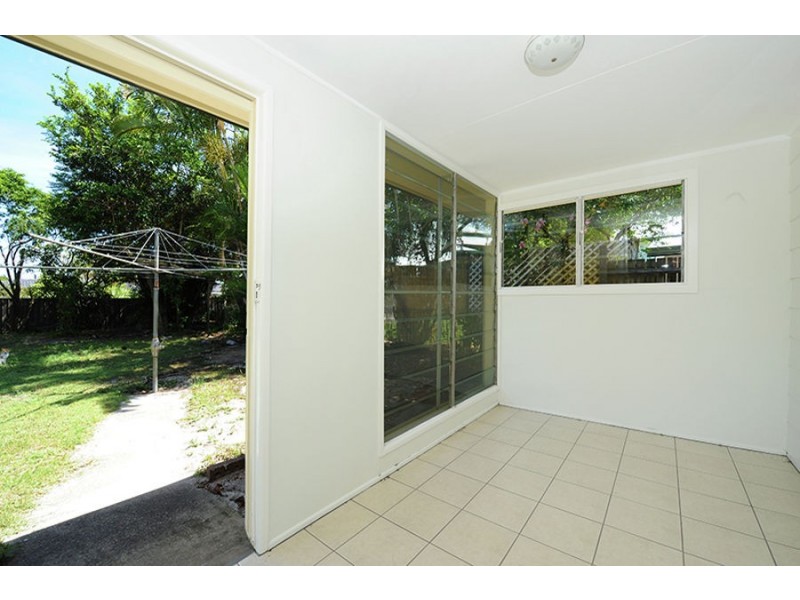 123 Coronation Avenue, Golden Beach QLD 4551