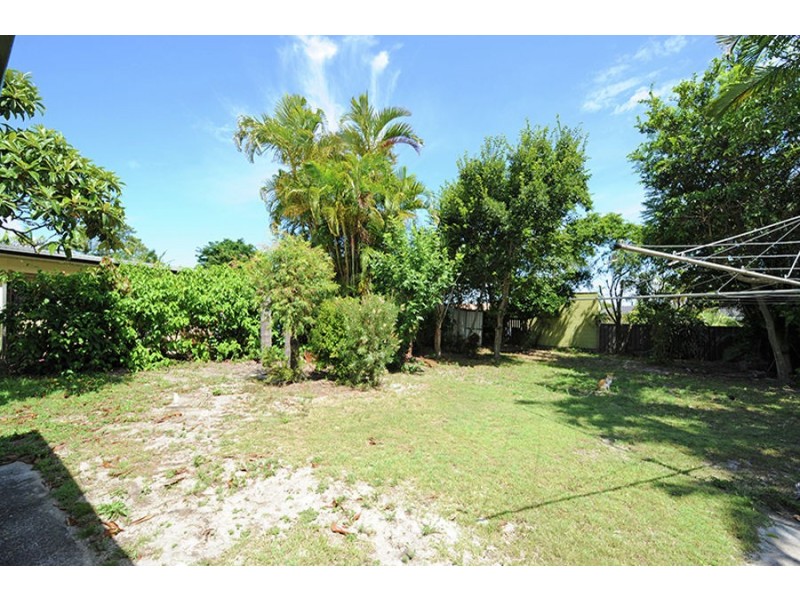 123 Coronation Avenue, Golden Beach QLD 4551