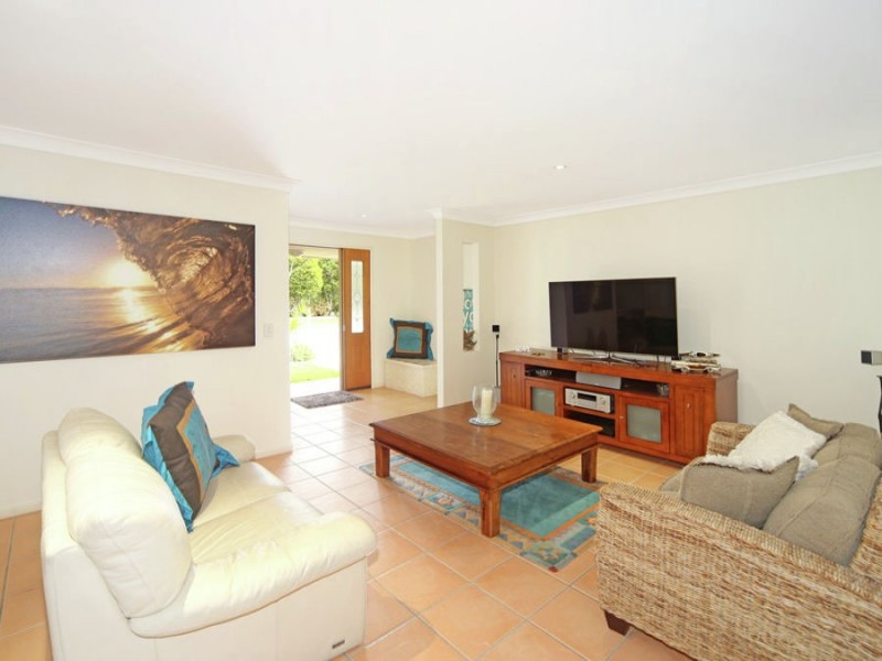 7 Ivadale Boulevard, Little Mountain QLD 4551