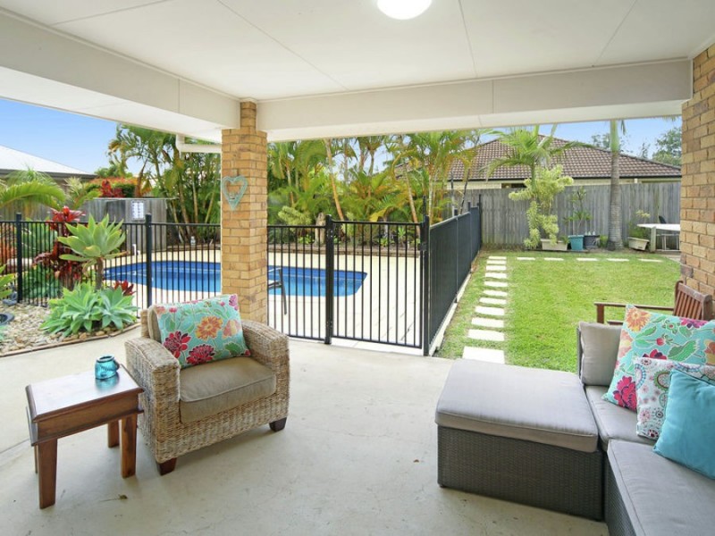 7 Ivadale Boulevard, Little Mountain QLD 4551