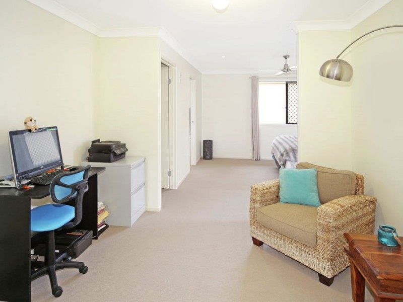 7 Ivadale Boulevard, Little Mountain QLD 4551