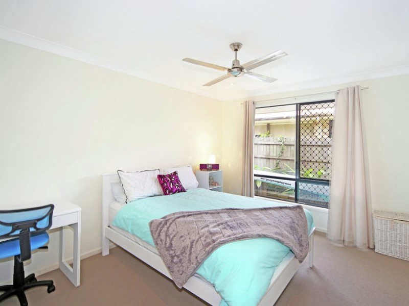 7 Ivadale Boulevard, Little Mountain QLD 4551