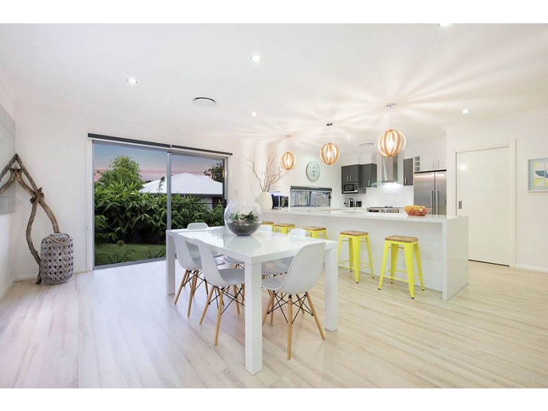 3 Warren Court, Aroona QLD 4551