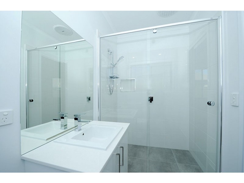 1/27 Verde Circuit, Caloundra West QLD 4551