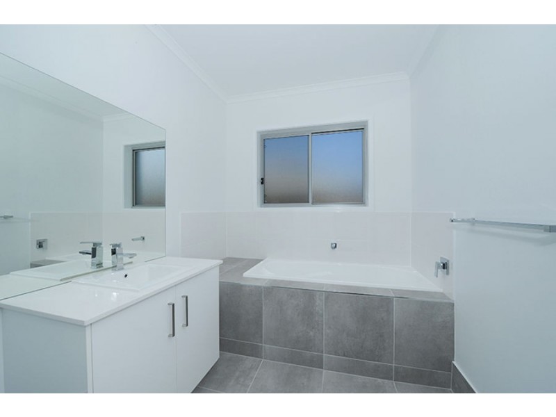 1/27 Verde Circuit, Caloundra West QLD 4551