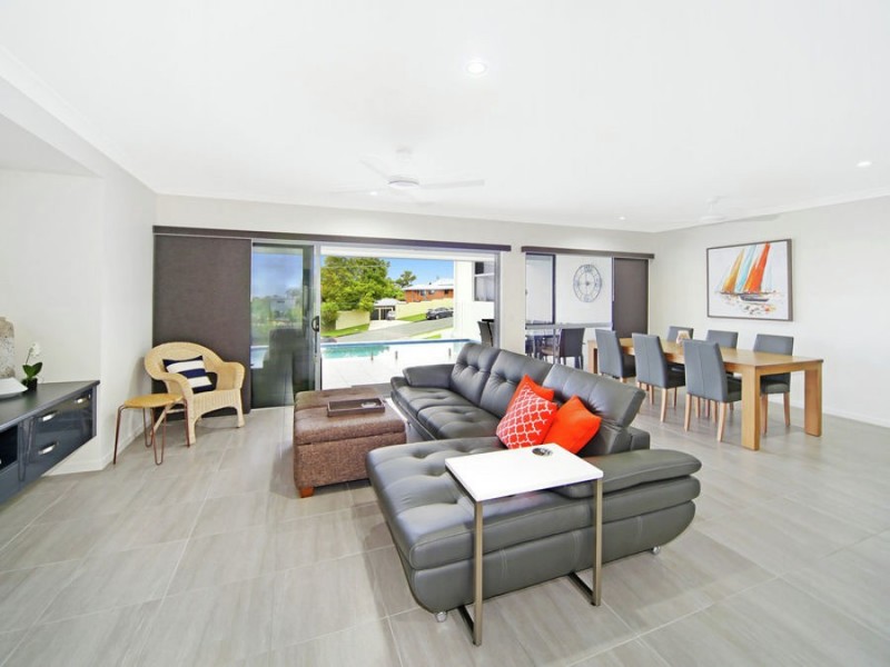 4 Alexander Street, Aroona QLD 4551