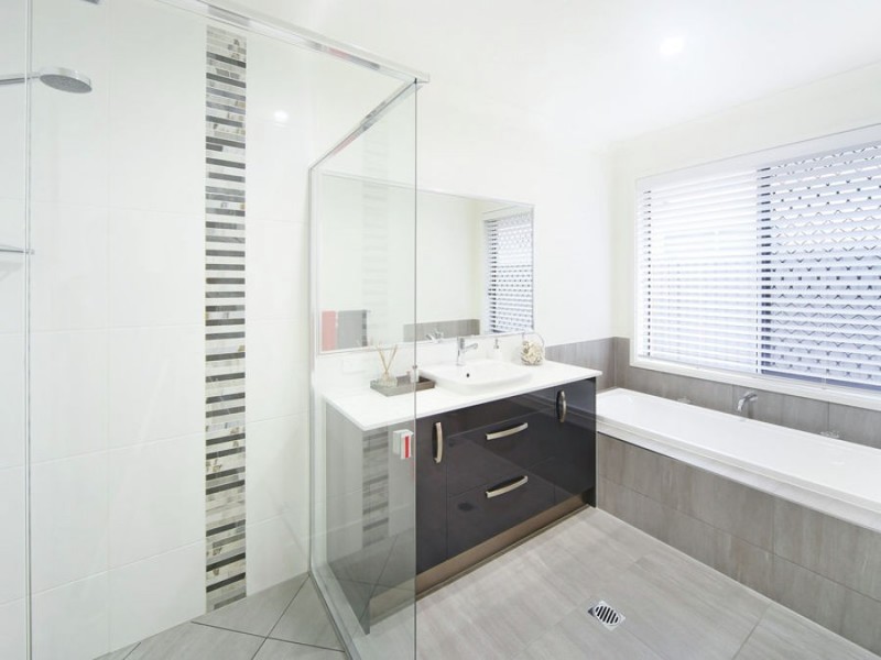 4 Alexander Street, Aroona QLD 4551