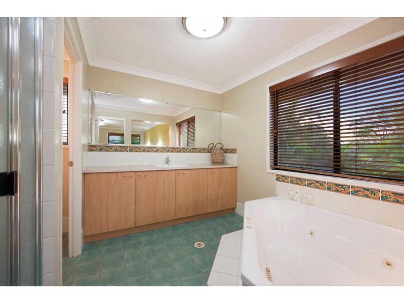 7 Ridgewood Road, Little Mountain QLD 4551