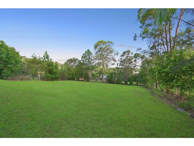 7 Ridgewood Road, Little Mountain QLD 4551