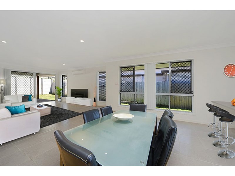 63 High Park Crescent, Little Mountain QLD 4551