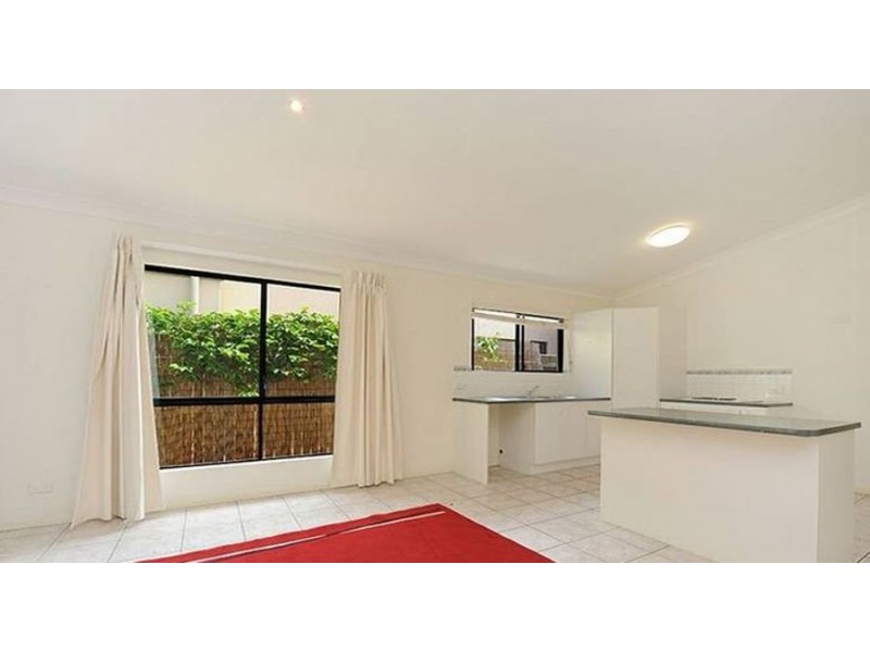 12 Pinehurst St, Currimundi QLD 4551