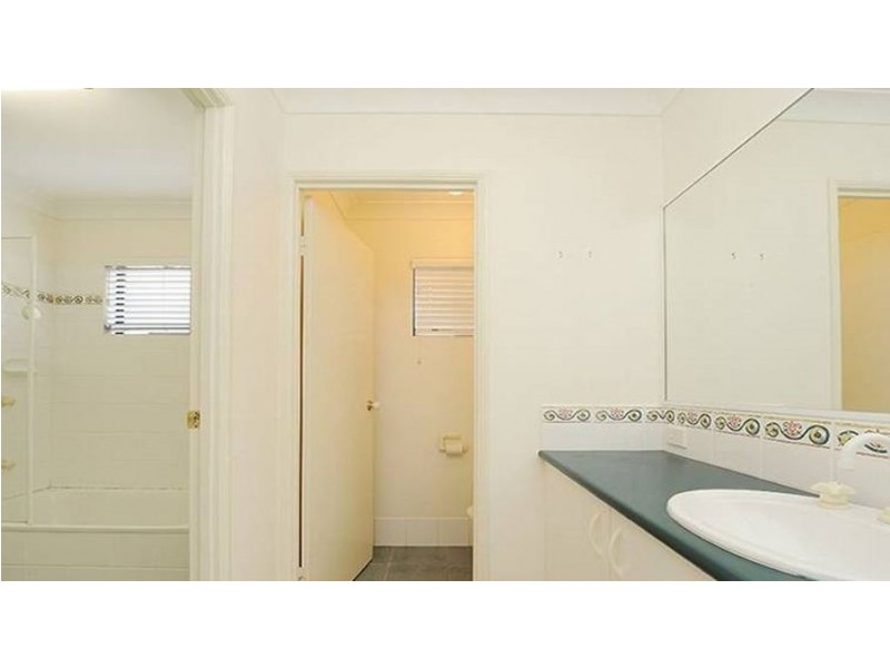 12 Pinehurst St, Currimundi QLD 4551