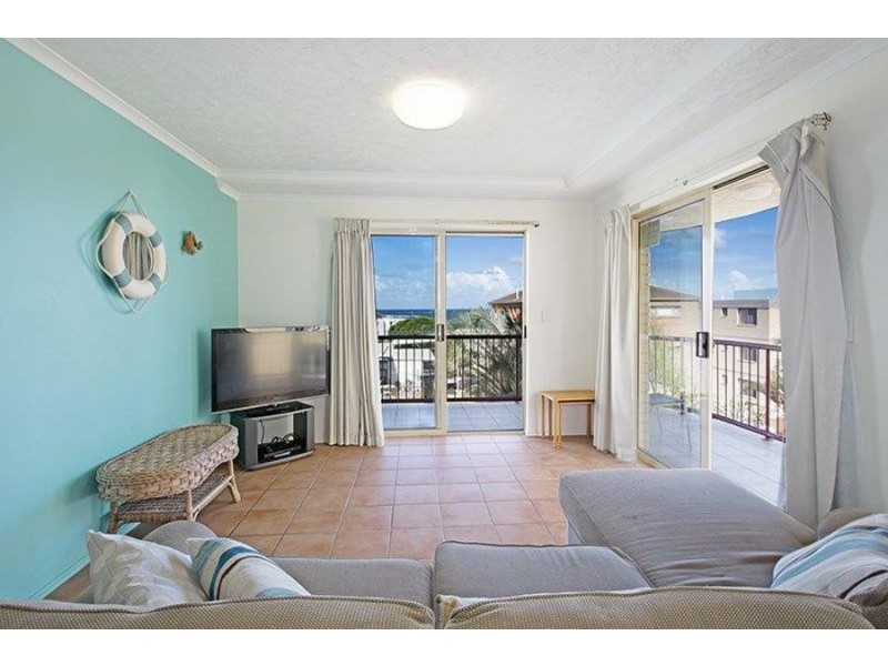 4/17 Mahia Terrace, Kings Beach QLD 4551