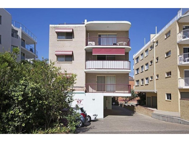 4/17 Mahia Terrace, Kings Beach QLD 4551