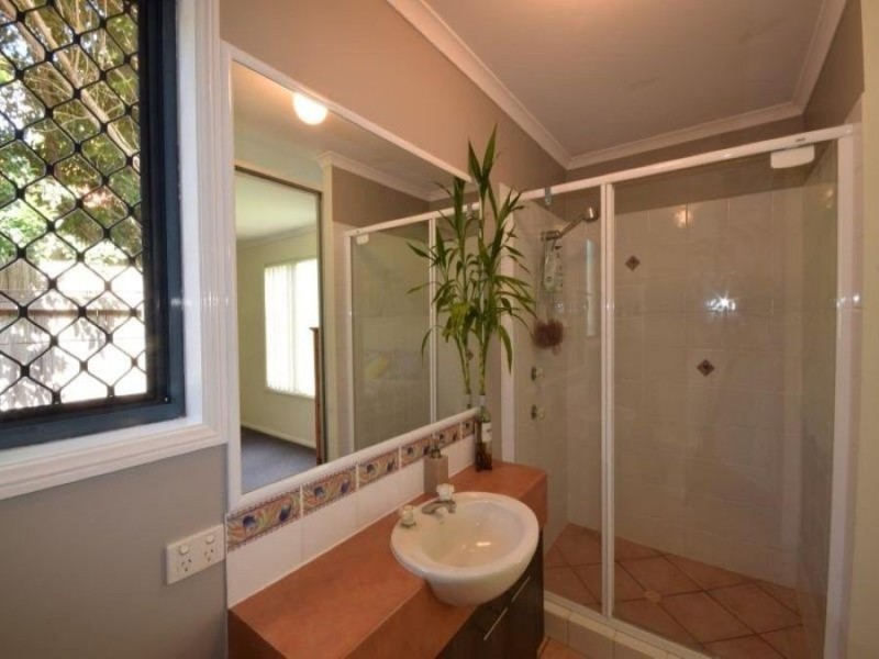 16 Caulfield Close, Little Mountain QLD 4551