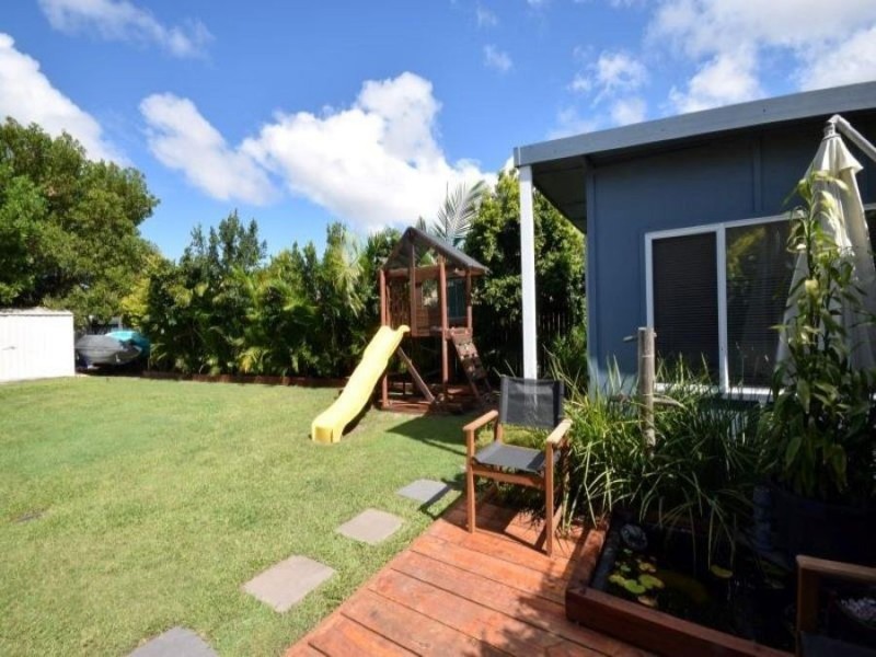 16 Caulfield Close, Little Mountain QLD 4551
