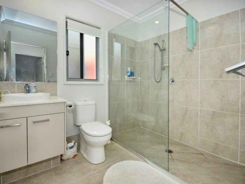16 Foreshore Crt, Dicky Beach QLD 4551