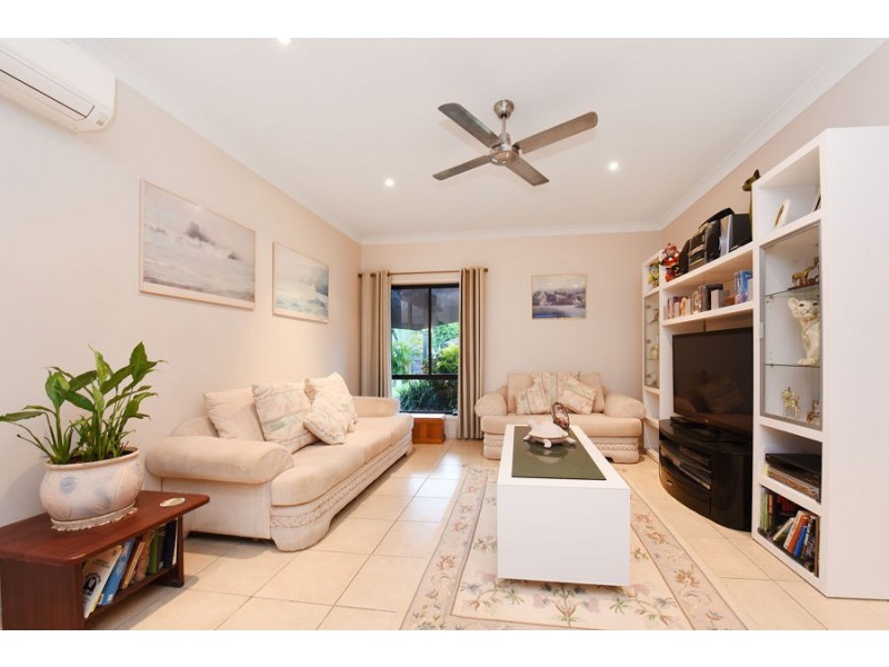 15 Tall Trees Way, Little Mountain QLD 4551