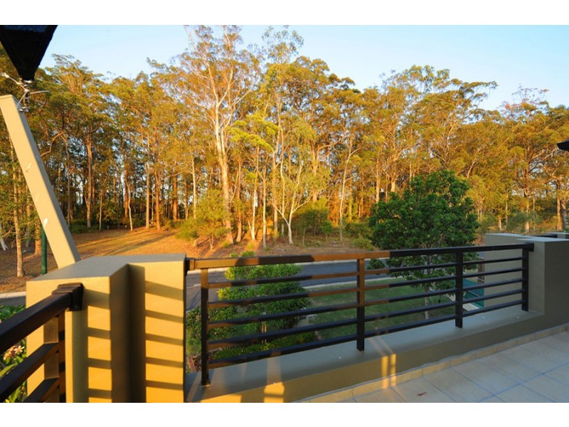 15 Tall Trees Way, Little Mountain QLD 4551