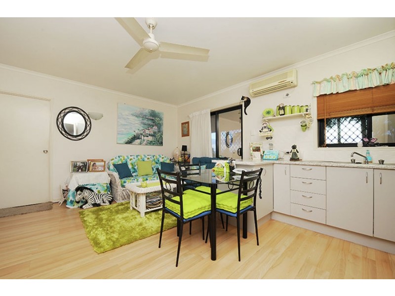 243 Caloundra Road, Little Mountain QLD 4551