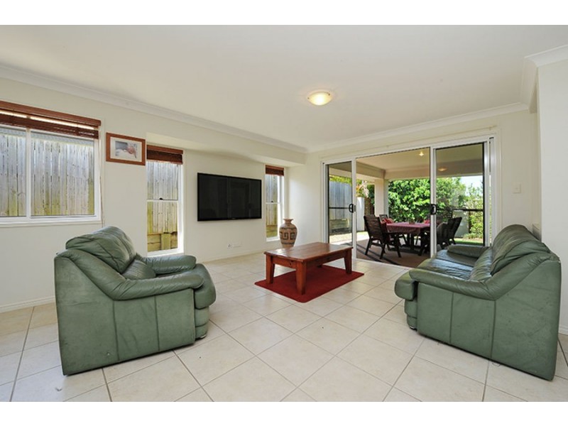 6 Carbeen Place, Meridan Plains QLD 4551
