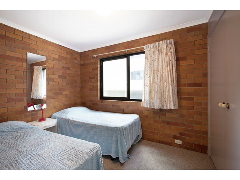 12/15 Esplanade, Bulcock Beach, Caloundra QLD 4551