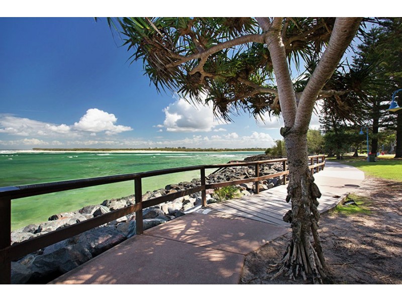 12/15 Esplanade, Bulcock Beach, Caloundra QLD 4551