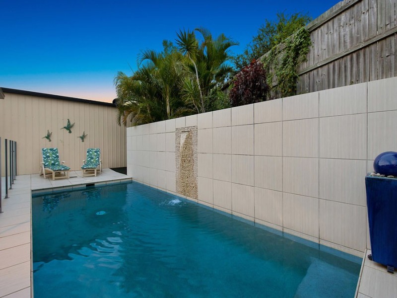 8 Cullen Drive, Little Mountain QLD 4551