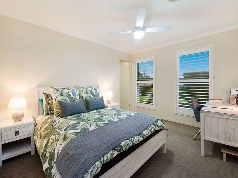 8 Cullen Drive, Little Mountain QLD 4551