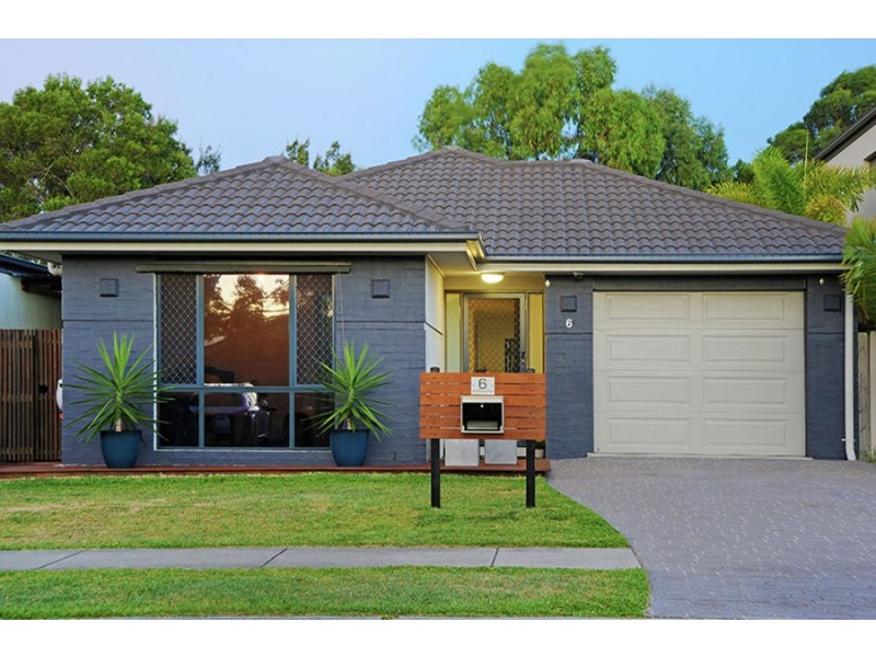 6 Andrew Avenue, Little Mountain QLD 4551
