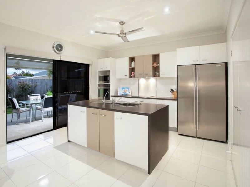 3 Northbrook Street, Caloundra West QLD 4551