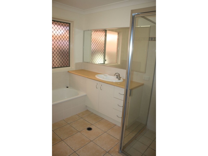 31 Investigator Place, Pelican Waters QLD 4551