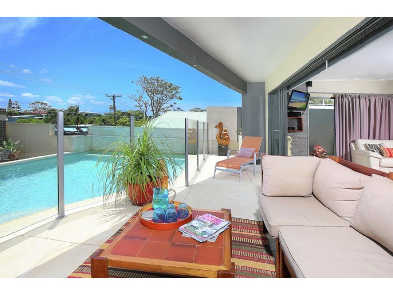 5 Beausang Street, Caloundra QLD 4551