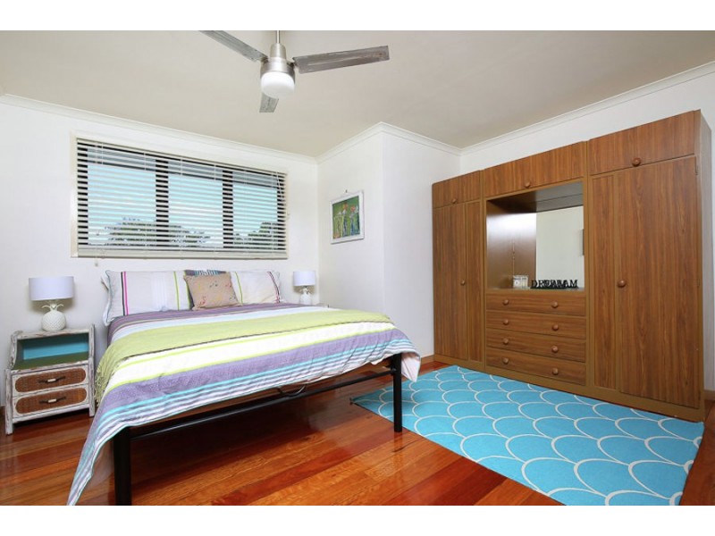 5 Beausang Street, Caloundra QLD 4551