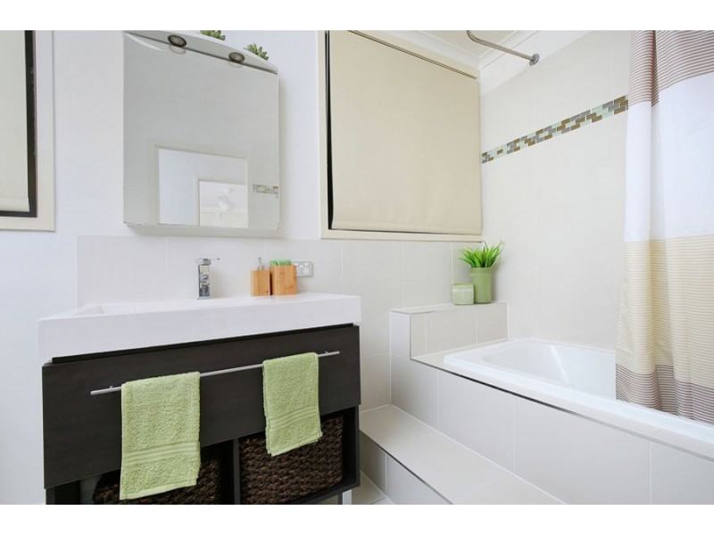 5 Beausang Street, Caloundra QLD 4551