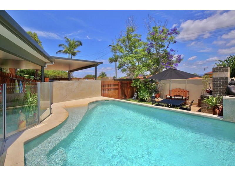 5 Beausang Street, Caloundra QLD 4551