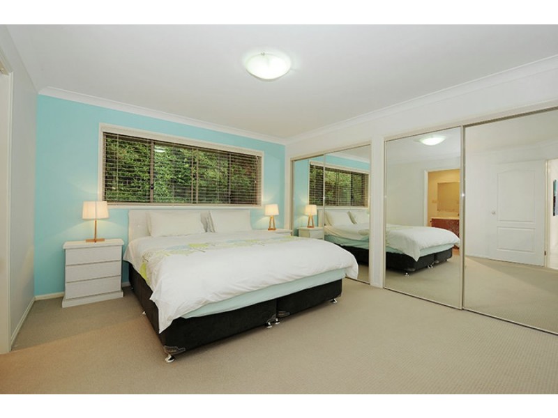 3 Hillside Court, Little Mountain QLD 4551