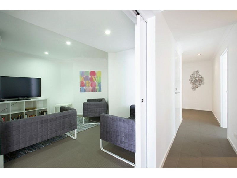 1/4 Orvieto Terrace, Kings Beach QLD 4551