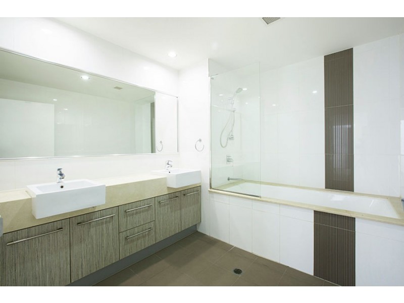 1/4 Orvieto Terrace, Kings Beach QLD 4551