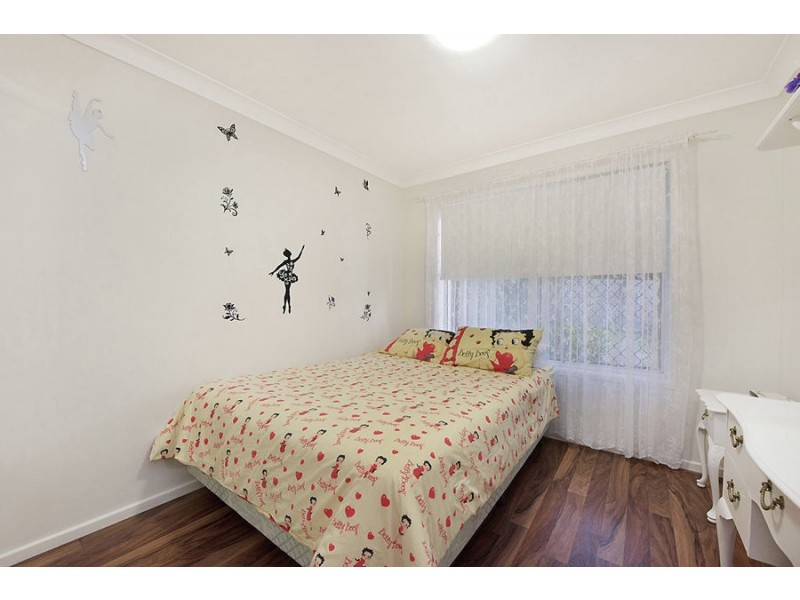 19 Oakwood Street, Little Mountain QLD 4551