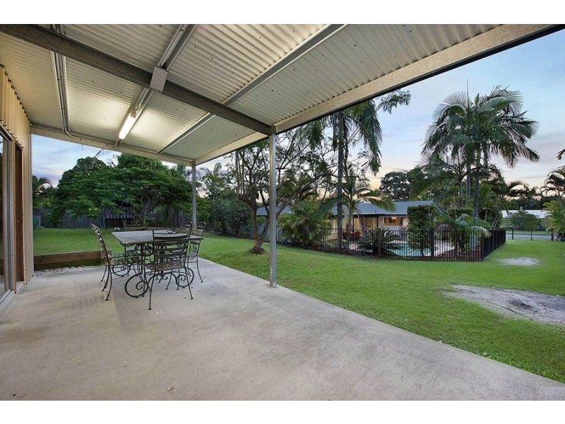 19 Oakwood Street, Little Mountain QLD 4551