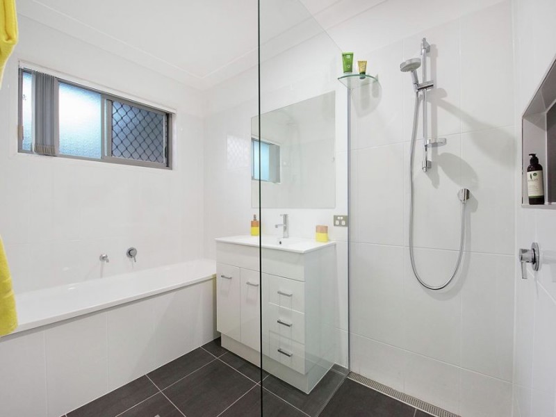 6 Seagull Avenue, Aroona QLD 4551