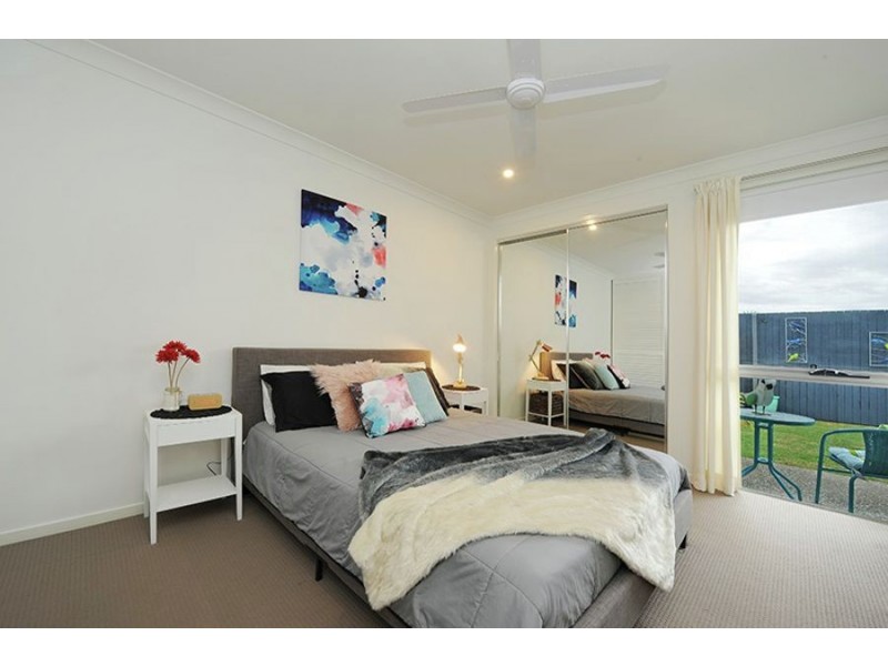 32 Bells Reach Drive, Caloundra West QLD 4551