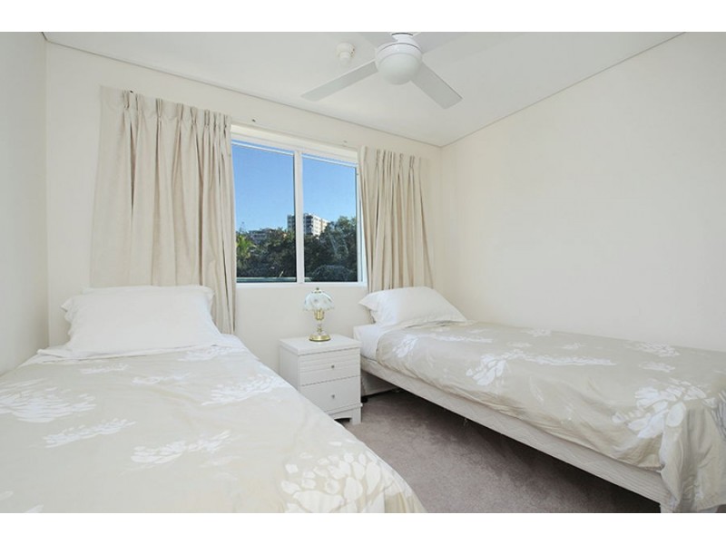 8/1 Saltair Street, Kings Beach QLD 4551